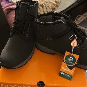 Sporto Dazzle Waterproof Wool Lined Boots- BRAND NEW